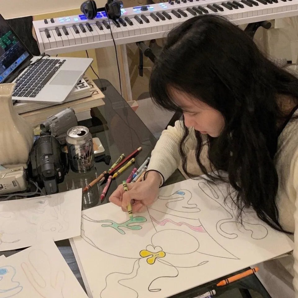 特工穿越古代丑妃带空间上战场